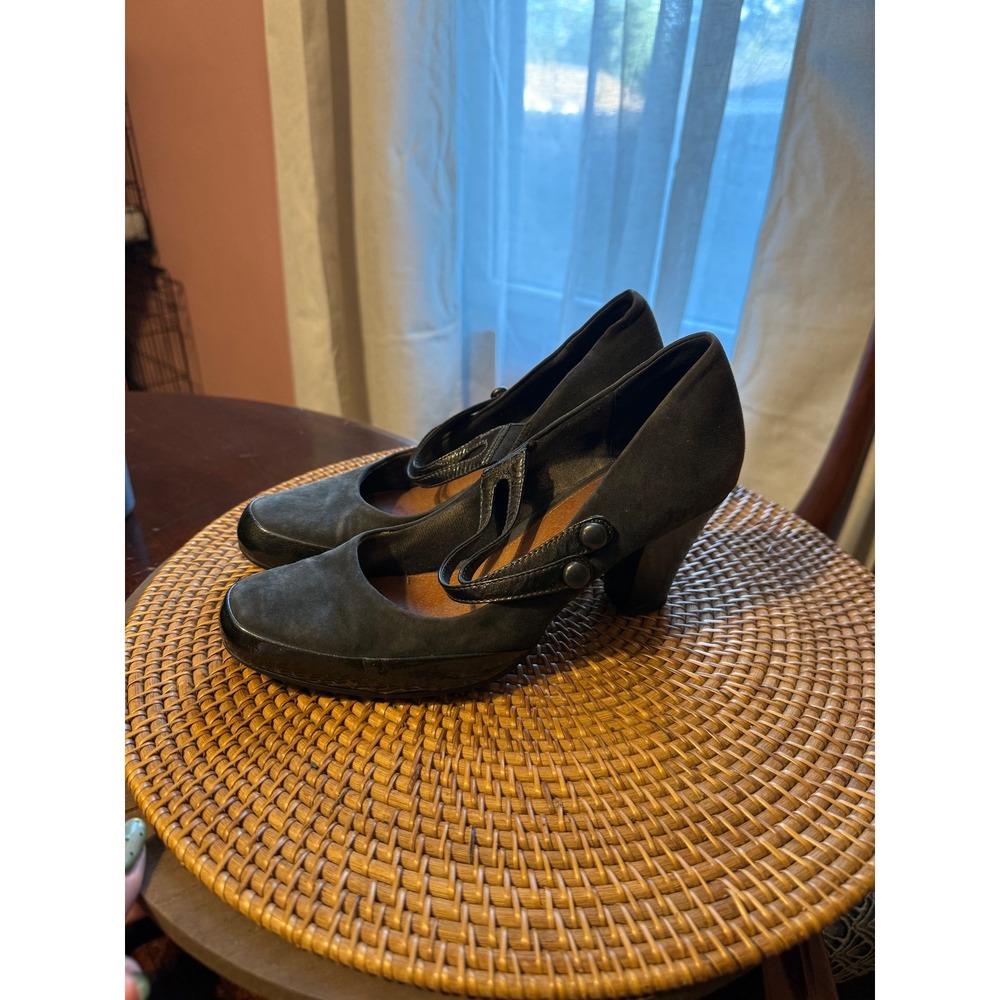 Clarks Indigo Mary Jane Pumps Grey Suede Black Patent Trim Block Heel 8M 84985